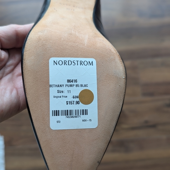 Cole Haan Black Leather Pumps - Bethany, Size 41 - Picture 3 of 3